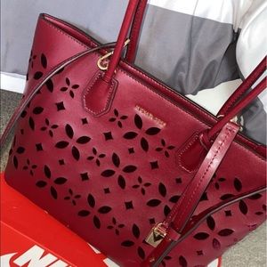 Micheal Kors Purse
